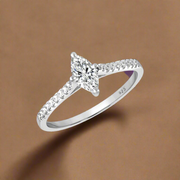 solitaire silver ring